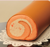 いちごロール型置きクッションです いちごロールケーキ型置きクッション